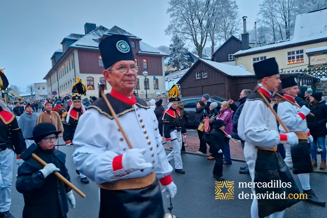 desfile minero en seiffen